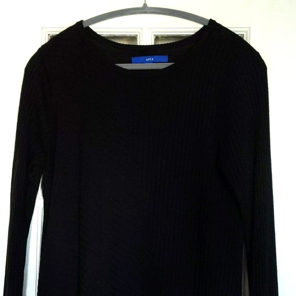 Lightweight black tunic sweater
